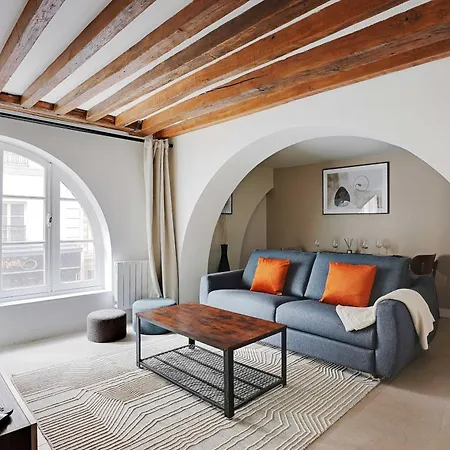 Cosy Near The Louvre Museum Paris