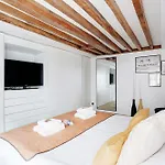 Cosy Apartment Near The Louvre Museum